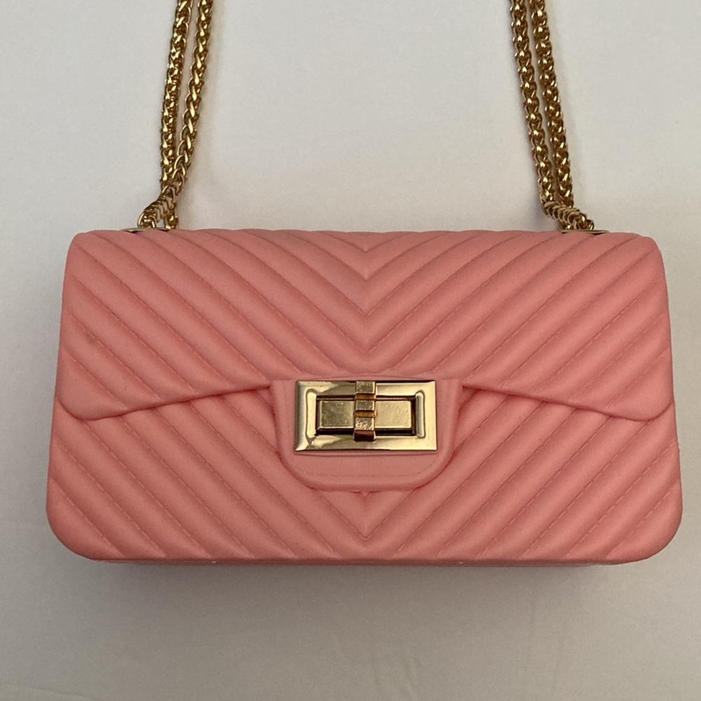 Elegant Jelly Purse with Gold Chain in Pink